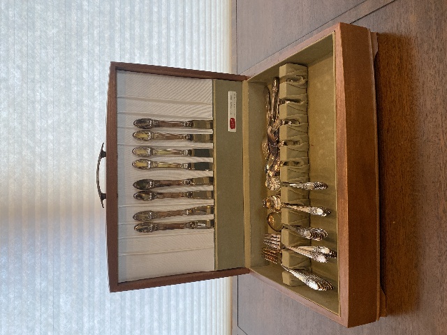 57 PIECE 1847 ROGERS BROS IS FIRST LOVE SILVERPLATE Flatware Set