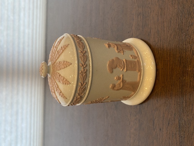 RARE VTG Wedgwood Queensware Pink On Cream Neoclassical Scene Lidded Jar 4.75"H