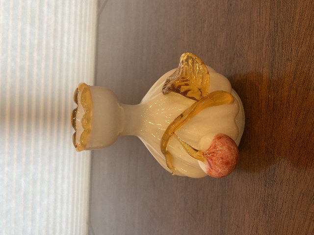 ANTIQUE Stevens & Williams White/Amber Art Glass Vase  W/Applied Cherry 4.5"H