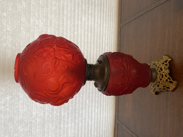 ANTIQUE VICTORIAN Red Satin Glass Leaf Pattern GWTW Parlor Oil Lamp 22.5"H