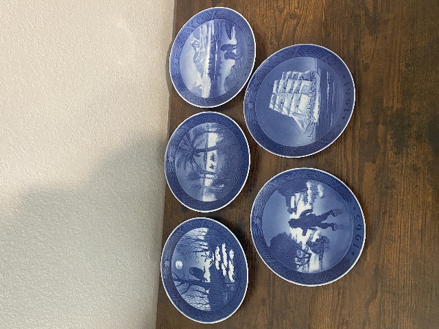 SET Of 5 VTG Royal Copenhagen Blue & White Collector Plates 7.25"W DENMARK