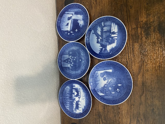 SET Of 5 VTG Royal Copenhagen Blue & White Collector Plates 7.25"W DENMARK