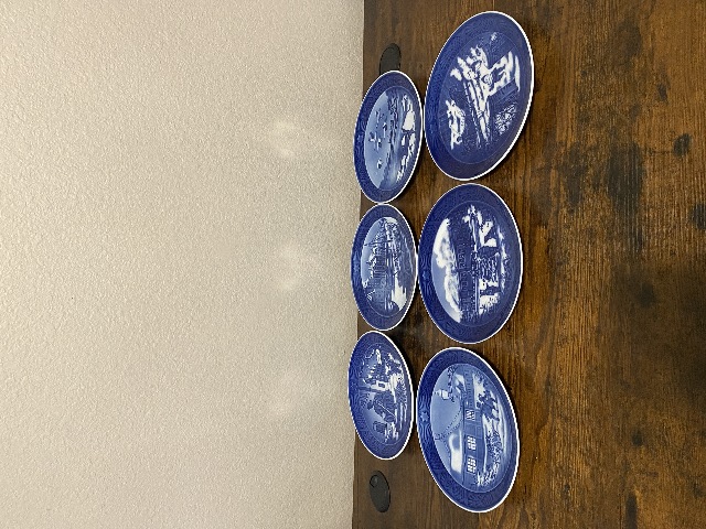 6 VTG Royal Copenhagen Blue & White Christmas Collector Plates 7.25"W DENMARK