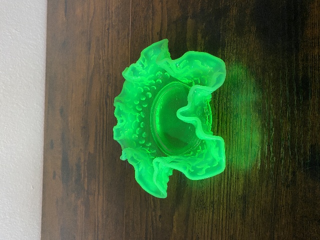 VTG UV REACTIVE FENTON Green Opalescent Hobnail Candy Dish 5.5"W