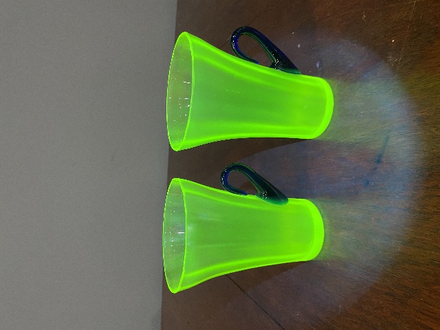 VTG FENTON UV REACTIVE Topaz Iridescent Lemonade Mugs W/Cobalt Handle 4.5"H PAIR