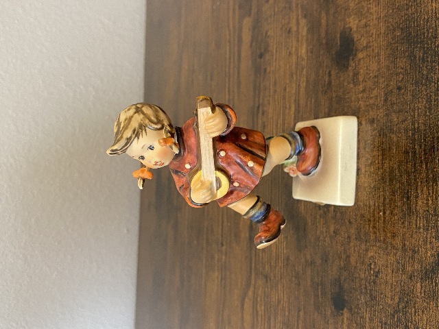 VTG Goebel Hummel HAPPINESS  Figurine #86 4.5"H W. Germany TMK5