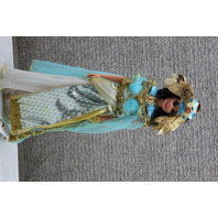 Mattel 1966 Barbie w/ 1993 Egyptian Queen Outfit. Excellent Condition.