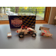 Racing Collectables Action Platinum Series Car Model 1:24 Scale Car