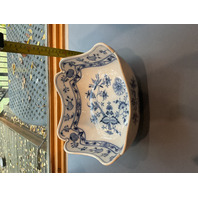 STUNNING Meissen Blue Onion Square Centerpiece Bowl