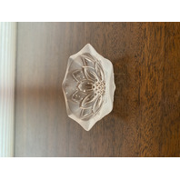 VTG LALIQUE Crystal Frosted NYMPHEA Small Trinket Dish/Bowl SIGNED 3.5"W FRANCE