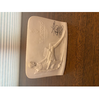 VTG Lladro Collector's Society White Shell Plaque Don Quixote SIGNED 5.75"L