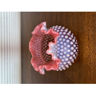 GORGEOUS VTG FENTON Cranberry Opalescent Hobnail Ruffled Art Glass Vase 5"H