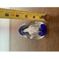 BEAUTIFUL VTG Cobalt Blue Abstract Jellyfish W/Bubbles Egg Paperweight 3.75"H