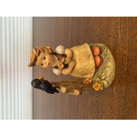 VTG Goebel Hummel "SING WITH ME" Porcelain Figurine #405, 5"H W.GERMANY TMK6