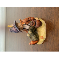 VTG Goebel COLLECTORS CLUB EXCLUSIVE Coffe Break Figurine #409 4"H, W.GERMANY