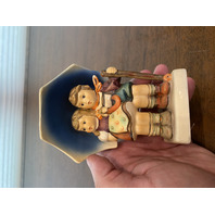 VTG Goebel Hummel STORMY WEATHER Figurine ##71 5"H W.GERMANY TMK 6