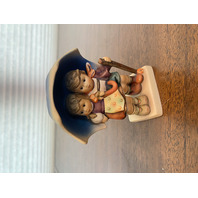 VTG Goebel Hummel STORMY WEATHER Figurine ##71 5"H W.GERMANY TMK 6