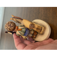 RARE VTG Goebel Hummel BATTLE BEFORE PRAYER Figurine #20 4.25"H, TMK2 FULL BEE