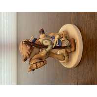 RARE VTG Goebel Hummel BATTLE BEFORE PRAYER Figurine #20 4.25"H, TMK2 FULL BEE