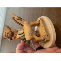 RARE VTG Goebel Hummel BATTLE BEFORE PRAYER Figurine #20 4.25"H, TMK2 FULL BEE