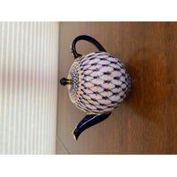 RARE VTG Lomonosov Cobalt Net Porcelain Teapot W/22 Karat Gold Accents 7.5"L