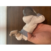 VTG NAO By LLADRO DREAMING On ICE Glossy Porcelain Figurine #1298 7"L