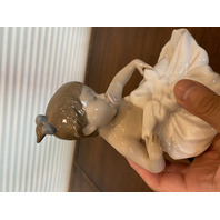 VTG NAO By LLADRO MY BLANKY Glossy Porcelain Figurine #1337 6.25"H SPAIN
