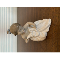 VTG NAO By LLADRO MY BLANKY Glossy Porcelain Figurine #1337 6.25"H SPAIN