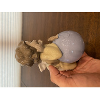 VTG NAO By LLADRO A WORLD OF DREAMS Glossy Porcelain Figurine #1357 6"H SPAIN