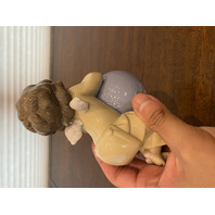 VTG NAO By LLADRO A WORLD OF DREAMS Glossy Porcelain Figurine #1357 6"H SPAIN