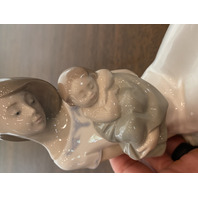 VTG NAO By LLADRO LIGHT OF MY DAYS Glossy Porcelain Figurine #1446 6.5"H SPAIN