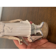VTG NAO By LLADRO APRIL SHOWERS Glossy Porcelain Figurine #1126 7.5"H SPAIN