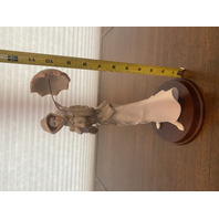 VINTAGE PUCCI Woman With Umbrella Art Sculpture/Figure W/Wood Base SIGNED 11.25"