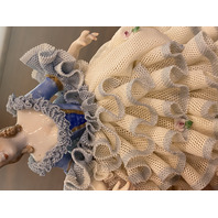 BEAUTIFUL VTG MZ IRELAND DRESDEN Laced Porcelain Elegant Lady Figurine 5.5"H