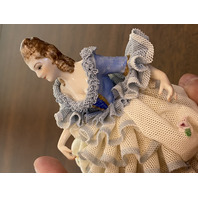 BEAUTIFUL VTG MZ IRELAND DRESDEN Laced Porcelain Elegant Lady Figurine 5.5"H