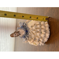 BEAUTIFUL VTG MZ IRELAND DRESDEN Laced Porcelain Elegant Lady Figurine 5.5"H