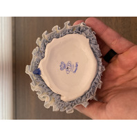 BEAUTIFUL VTG MZ IRELAND DRESDEN Laced Porcelain Elegant Lady Figurine 5.5"H