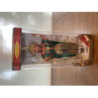 1997 COLLECTOR EDITION DOLLS OF THE WORLD THAI Barbie Mattel 18561