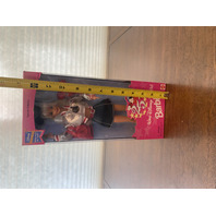 1996 25TH ANNIVERSARY WALT DISNEY WORLS SPECIAL EDITION Barbie Doll Mattel 16525