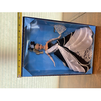1996 MIDNIGHT WALTZ BALLROOM BEAUTIES COLLECTION Barbie Doll Mattel 15685