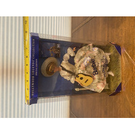 1995 HOLLYWOOD LEGENDS COLLECTION MARIA SOUND OF MUSIC Barbie Doll Mattel 13676