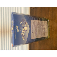 1995 HOLLYWOOD LEGENDS COLLECTION MARIA SOUND OF MUSIC Barbie Doll Mattel 13676