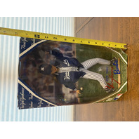 1999 COLLECTOR EDITION  NEW YORK YANKEES Barbie Doll Mattel 23881