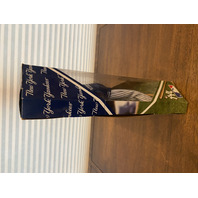 1999 COLLECTOR EDITION  NEW YORK YANKEES Barbie Doll Mattel 23881