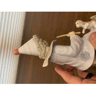 VTG MARIANNES PORCELAIN Clown W/Dog Glossy Porcelain Figurine 7.5"H