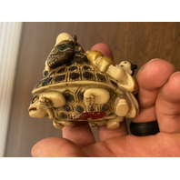 HIGHLY DETAILED VTG Japanese Hand Carved Men On Turtle Netsuke Figurine 2.75"H