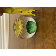 STUNNING VINTAGE Yellow W/Orange Outline Mesh Flower Art Glass Paperweight 2.5"H