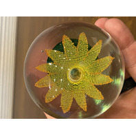 STUNNING VINTAGE Yellow W/Orange Outline Mesh Flower Art Glass Paperweight 2.5"H