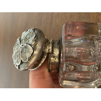 2 BEAUTIFUL VTG Glass/Crystal Square Inkwells W/Sterling Silver Lids 3"H, 1.5"H