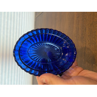 STUNNING VTG Westmoreland Cobalt Blue Nesting Cat Design Candy Dish 5.5"L